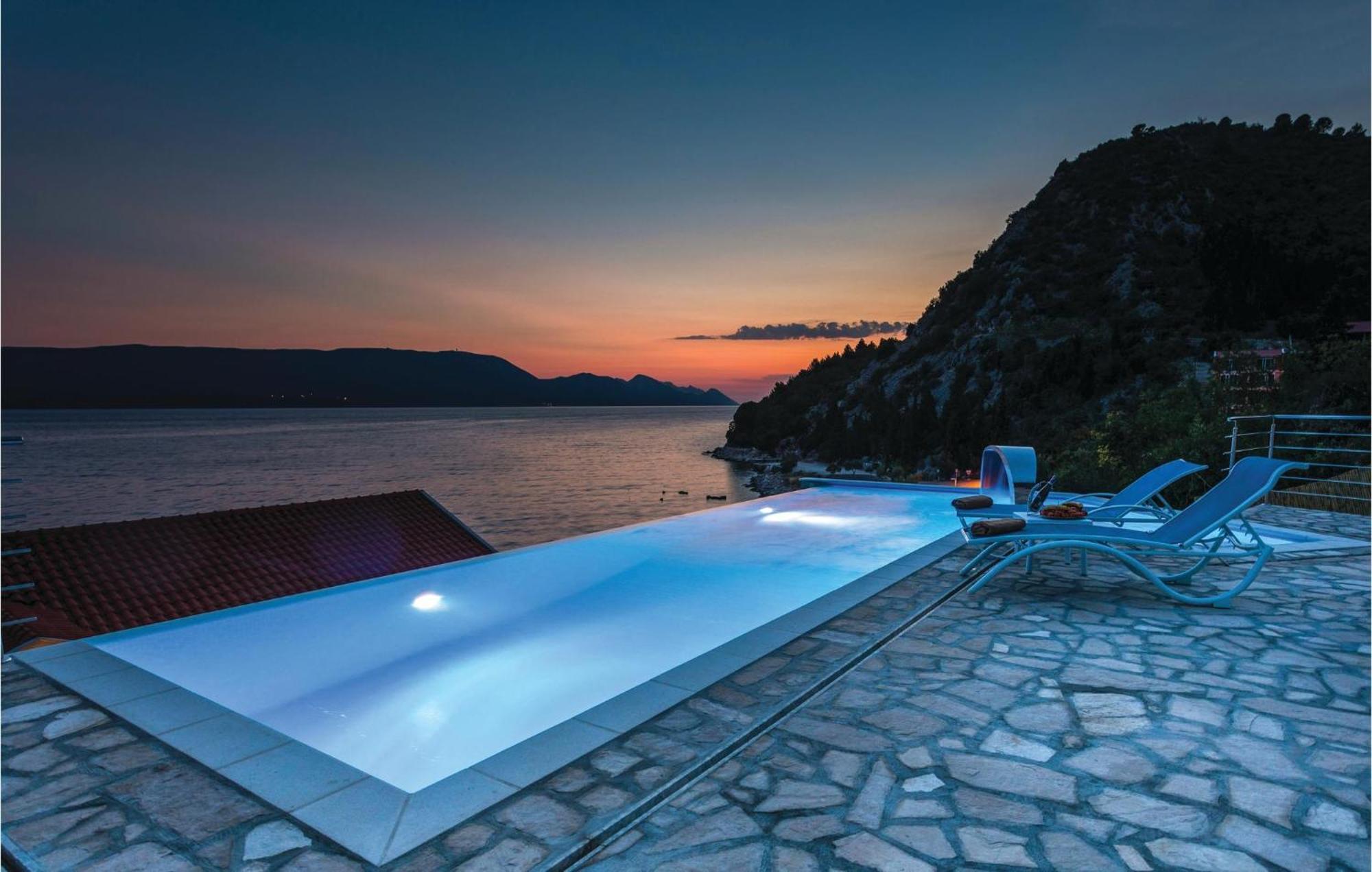 Awesome Apartment In Duba With Wifi Exterior foto