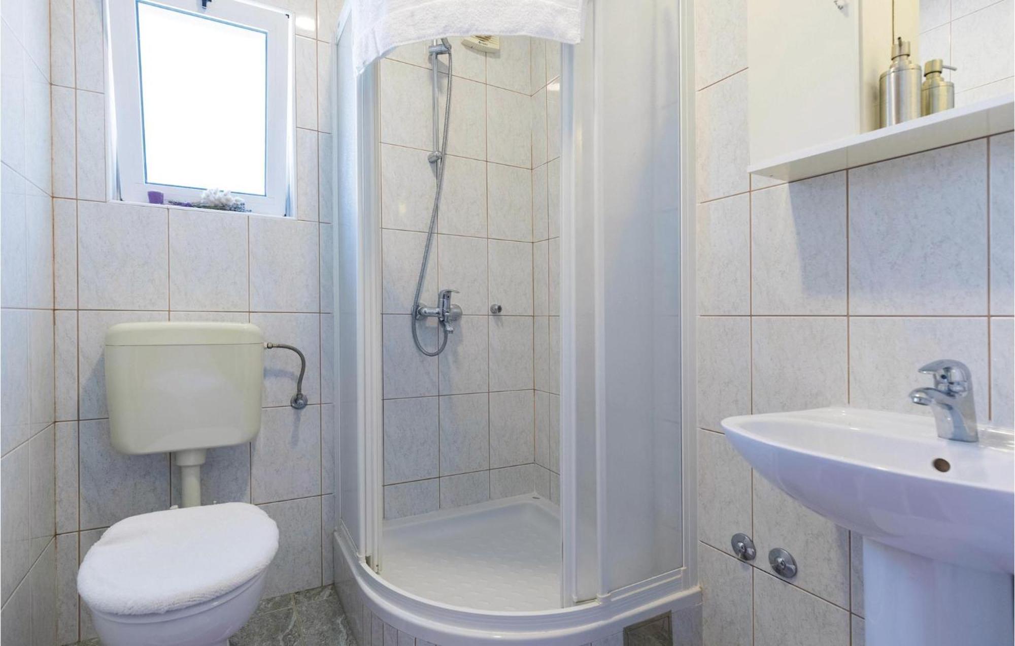 Awesome Apartment In Duba With Wifi Exterior foto