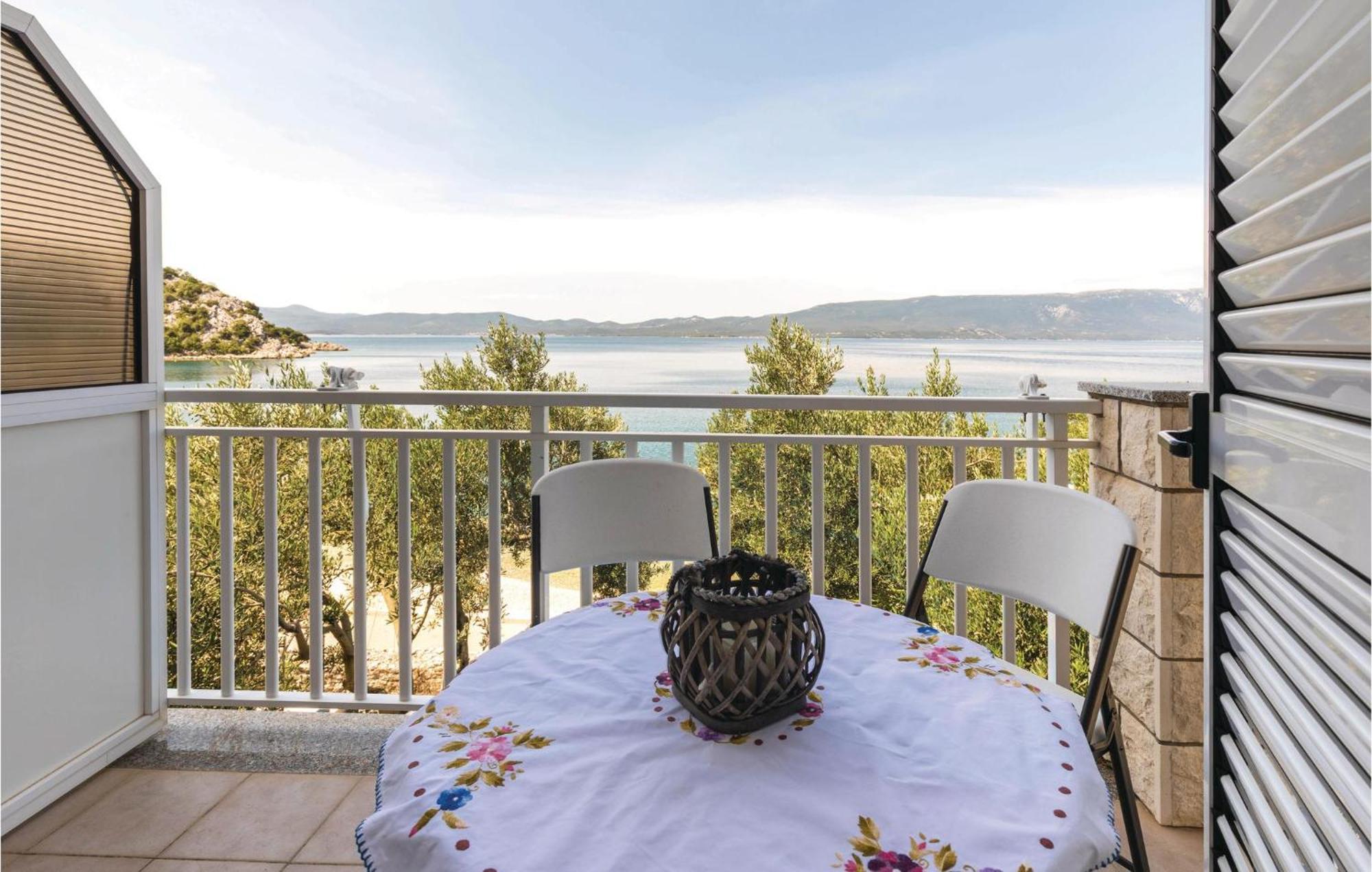 Awesome Apartment In Duba With Wifi Exterior foto